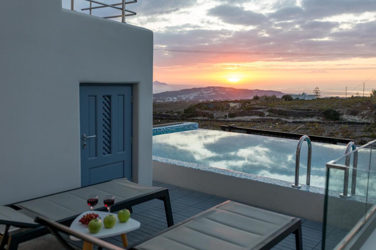 Luxe Maroussi Villas Pyrgos Kallistis Exterior photo